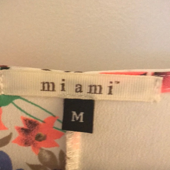 Floral Kimono - Picture 2 of 3